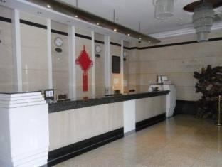 Baigong Hotel Guilin Bagian luar foto